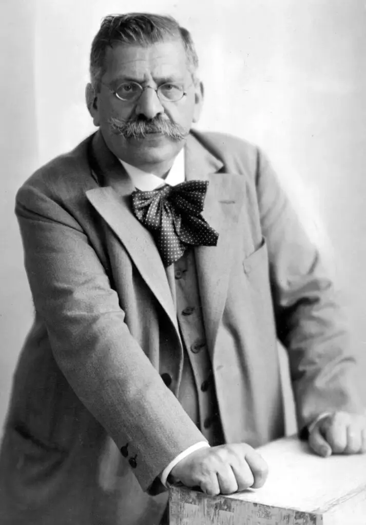 Magnus_Hirschfeld_1928